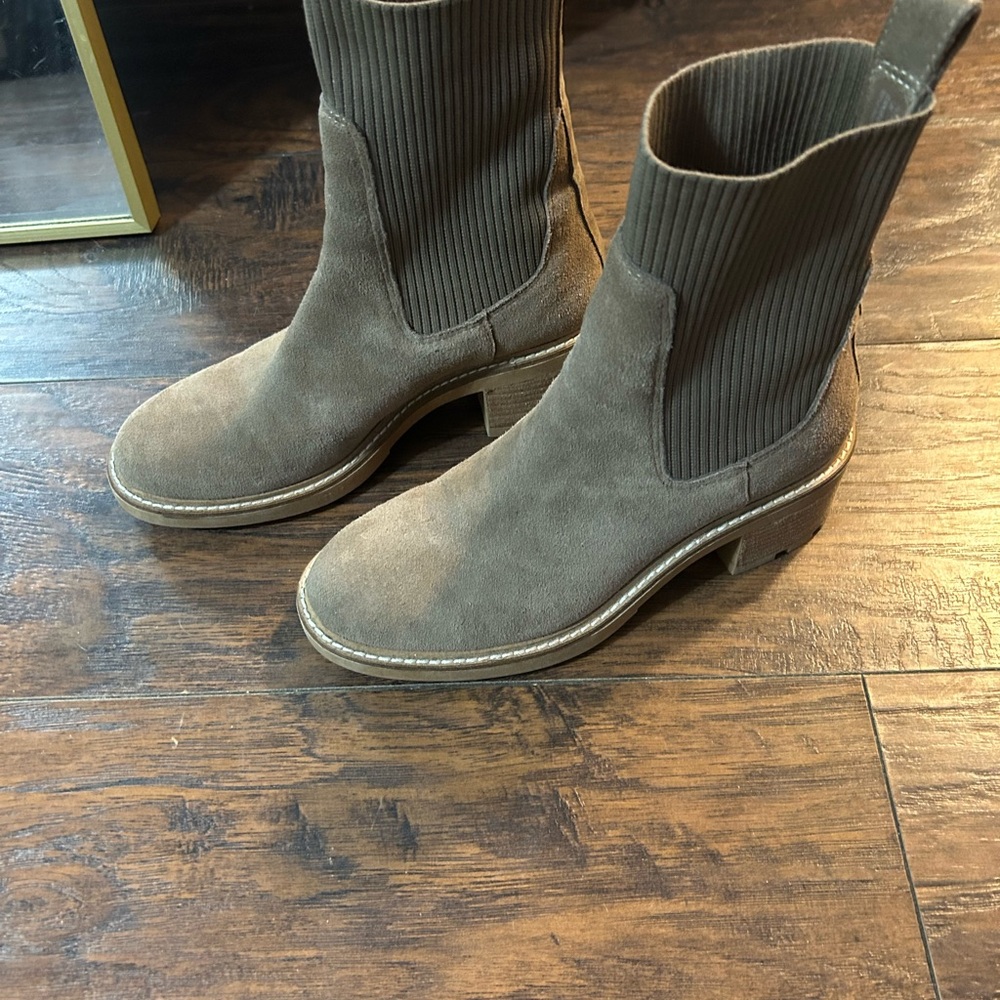 Women's Brown Suede Ankle Boots
